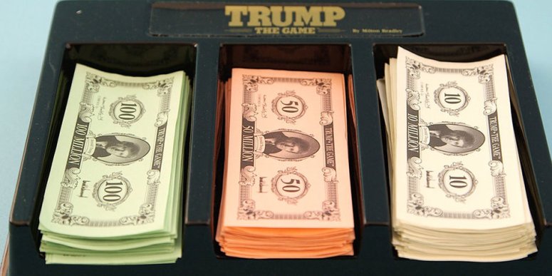 trump the game money